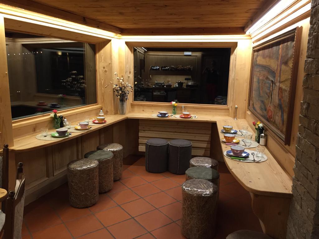 Hotel Meuble Gorret Breuil-Cervinia Luaran gambar